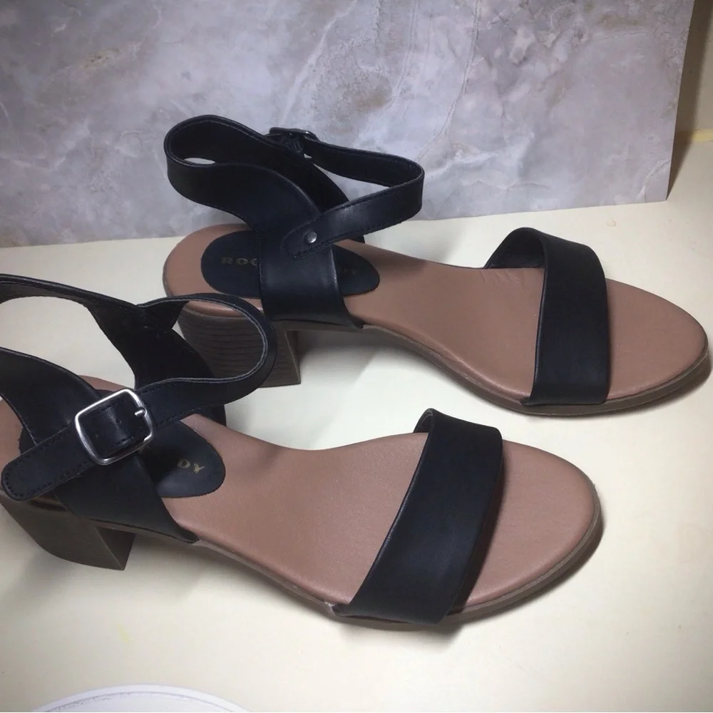 Rock & Candy Women’s “Nellie” Black and Tan Sandals Size 7 - Picture 2 of 6